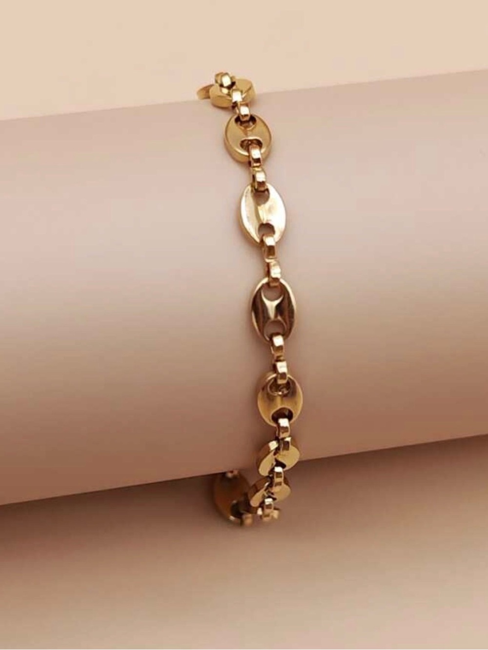 Fashionable Stainless Steel Oval Chain Bracelet For Women